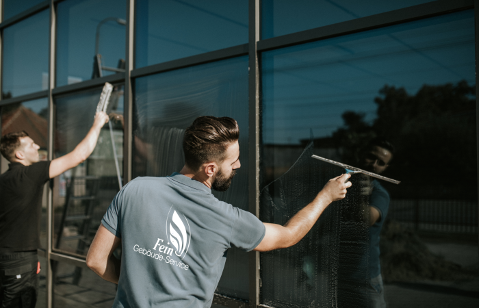 Gebäudereinigung Hechingen durch Fein Gebäude-Service im Büro